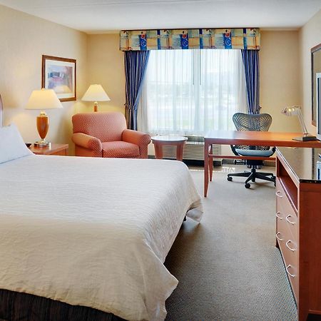 Hilton Garden Inn Toronto/Берлингтон Экстерьер фото