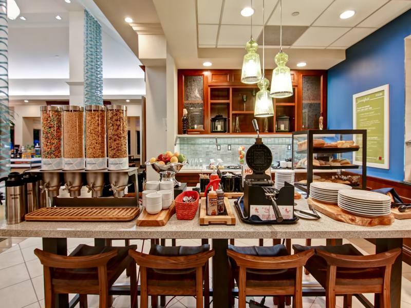 Hilton Garden Inn Toronto/Берлингтон Экстерьер фото